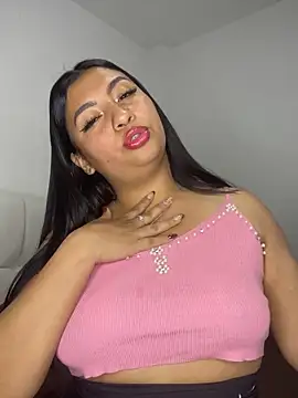 Snapshot of Issa_Santana chatting on April 2026 10:12:02 PM Issa Santana online show from April 2026 10:12:02 PM
