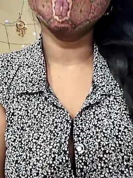 Hotty Sonali online show from October 2025 12:10:02 AM