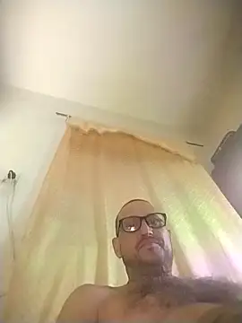 Snapshot of lufercapo chatting on April 2026 08:36:02 AM lufercapo online show from April 2026 08:36:02 AM