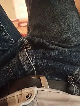 silvaa89 online show from November 2025 04:03:02 AM