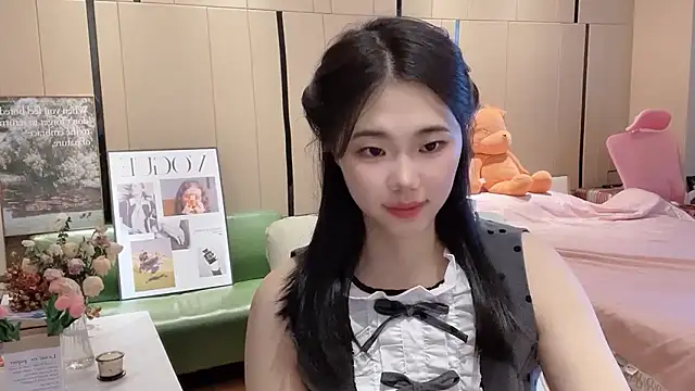 suki-1 online show from October 2025 07:50:02 AM