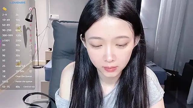 NiNi-baby520 online show from October 2025 07:18:02 AM