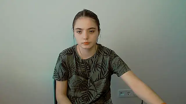 Sun Shine   online show from September 2025 05:42:01 AM