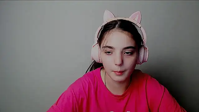 Sun Shine   online show from October 2025 09:34:01 PM