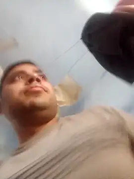 Snapshot of Desirock001 chatting on February 2026 07:38:02 AM Desirock001 online show from February 2026 07:38:02 AM