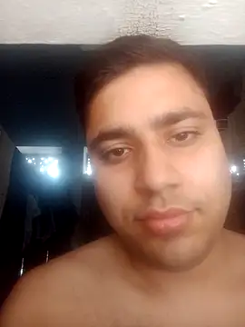 Snapshot of Desirock001 chatting on February 2026 06:25:02 AM Desirock001 online show from February 2026 06:25:02 AM