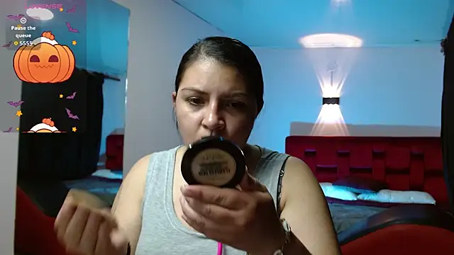 Snapshot of Sahamara_07 chatting on October 2025 06:40:02 PM Sahamara 07 online show from October 2025 06:40:02 PM