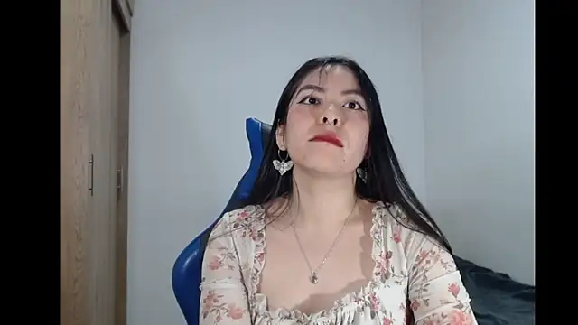 EloiseJun online show from February 2026 04:09:02 AM