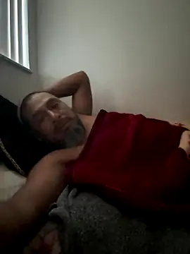 julio p online show from October 2025 12:17:01 PM