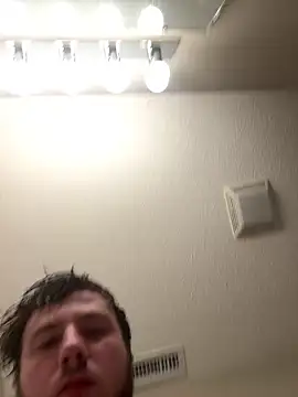 blueeyedman8 online show from December 2025 06:37:02 PM