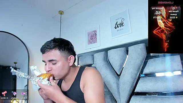 lianfox  online show from April 2026 12:45:02 PM