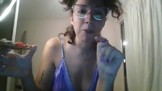 Snapshot of loliporomero chatting on February 2026 12:04:01 AM loliporomero online show from February 2026 12:04:01 AM