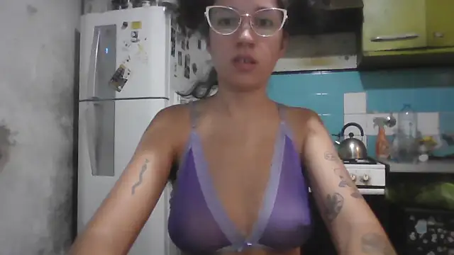 Snapshot of loliporomero chatting on February 2026 01:02:01 AM loliporomero online show from February 2026 01:02:01 AM