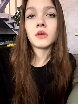 MichelleRoux online show from September 2025 10:52:02 AM