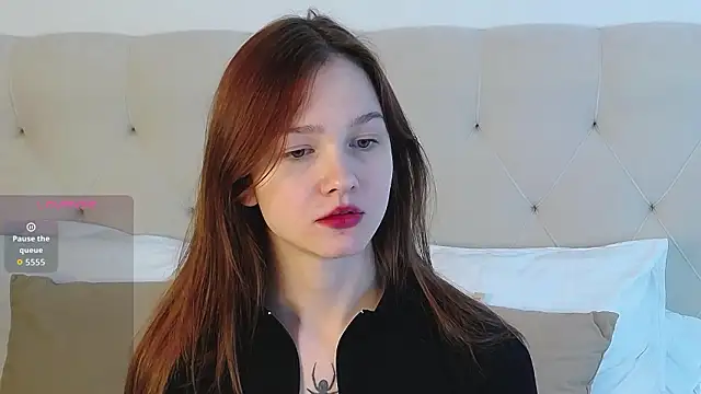 MichelleRoux online show from March 2026 01:07:02 PM