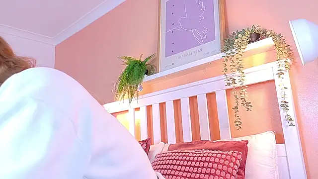 BelaMiller  online show from October 2025 11:44:01 AM