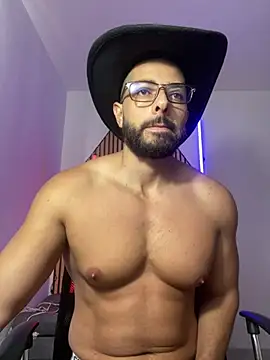 magnumchris online show from April 2026 04:15:01 PM