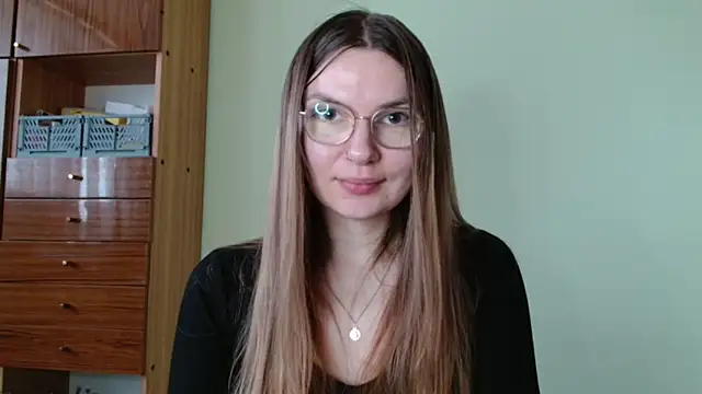 LooveELLYx online show from February 2026 07:28:02 AM