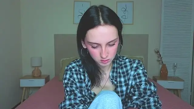 Little moly999 online show from October 2025 02:16:02 PM