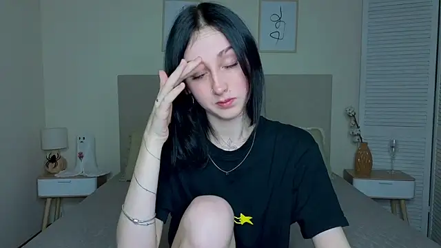 Little moly999 online show from November 2025 09:15:01 PM