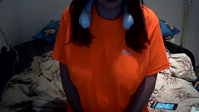 CleverPitzimitzi online show from May 2026 08:04:02 PM