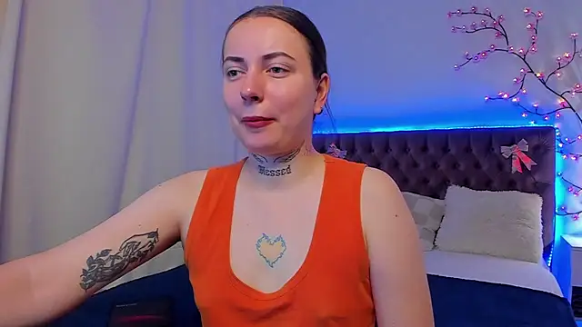 LilaVame online show from October 2025 07:25:02 PM