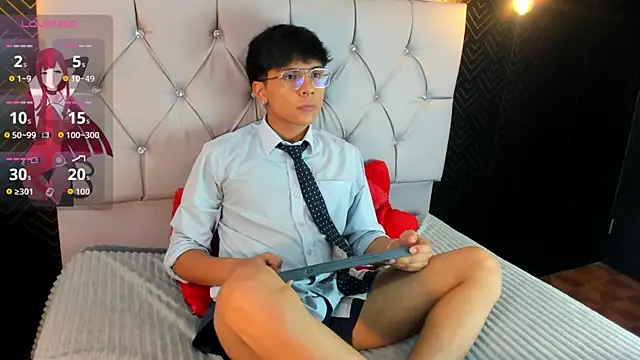 Thiago Kozak online show from September 2025 12:53:01 PM