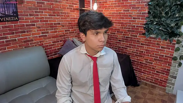 Snapshot of Thiago_Kozak chatting on July 2026 12:55:01 PM Thiago Kozak online show from July 2026 12:55:01 PM