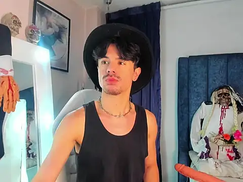 BryCams3 online show from November 2025 01:51:02 AM