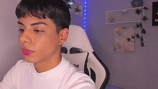 Thomas wil online show from October 2025 06:25:01 AM