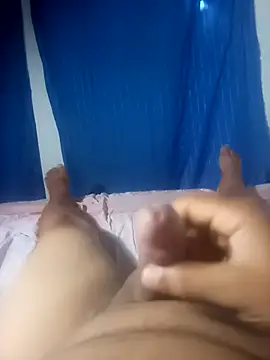 cora08 online show from November 2025 06:19:02 PM