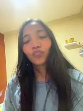 effie castroo online show from February 2026 03:07:02 AM