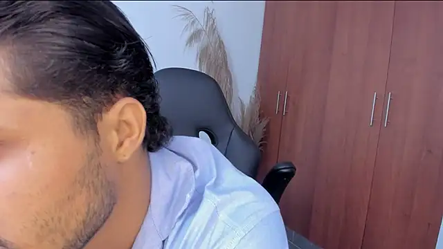 Evansdark1 online show from April 2026 09:34:03 PM