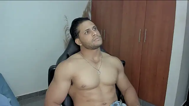 Evansdark1 online show from May 2026 11:12:03 PM