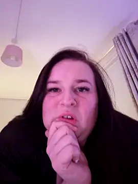 Curvaceouscarla online show from January 2026 09:18:01 PM