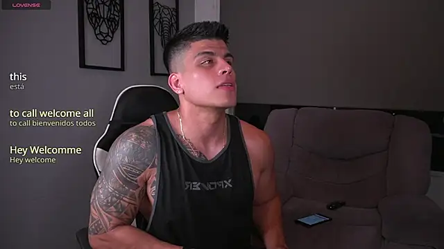 tyler muscle1 online show from October 2025 12:19:02 AM