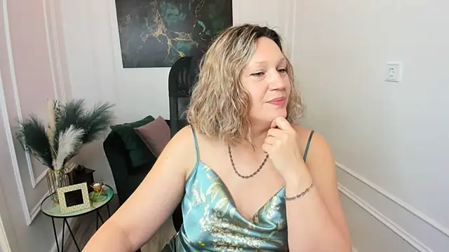 NinaStarle online show from April 2026 08:30:02 AM