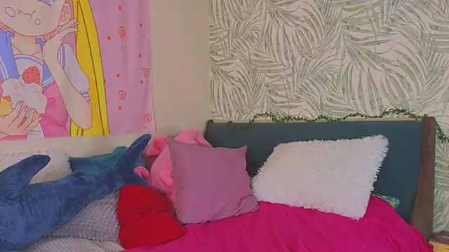 Alice Pops online show from September 2025 02:48:02 AM