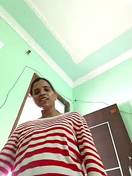 JHILMIL online show from November 2025 04:51:02 AM