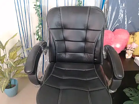 anika bold online show from November 2025 03:27:02 AM