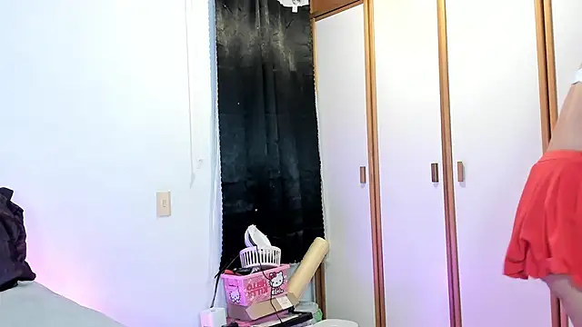 Snapshot of Londonttipton chatting on November 2025 05:42:02 AM Londonttipton online show from November 2025 05:42:02 AM