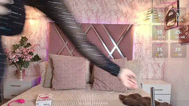 Aliice1  online show from November 2025 08:09:01 PM