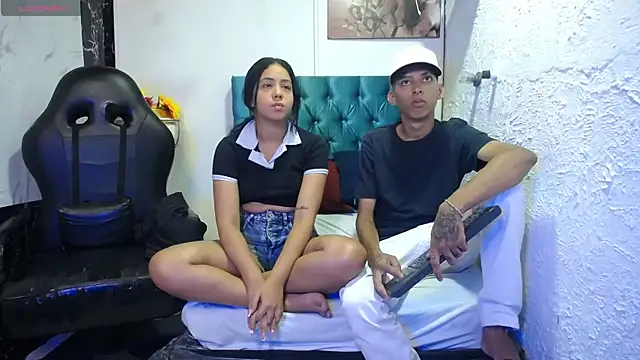 afrodita n ares online show from September 2025 07:46:01 PM