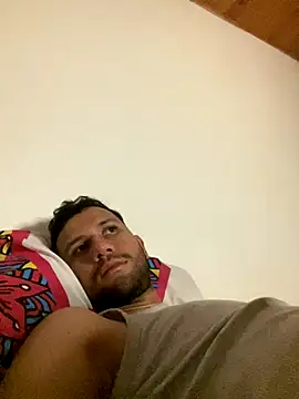 Michaell Spinelly online show from September 2025 11:26:01 PM