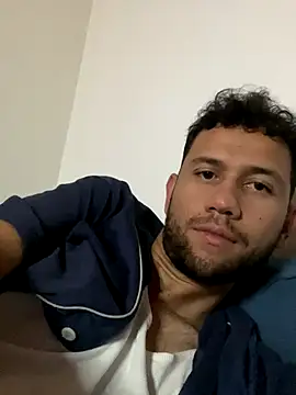 Michaell Spinelly online show from September 2025 03:19:02 AM