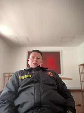 Manu0586 online show from September 2025 03:34:02 PM