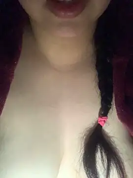 Snapshot of Sara782f chatting on February 2026 07:59:02 AM Sara782f online show from February 2026 07:59:02 AM