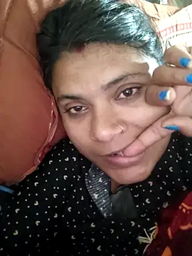 couple 71 online show from February 2026 07:10:01 PM