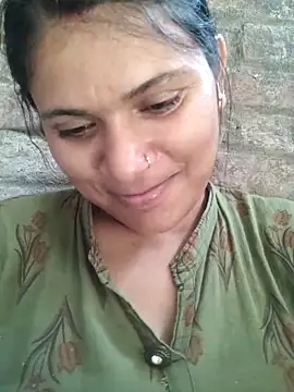 couple 71 online show from April 2026 06:16:01 AM