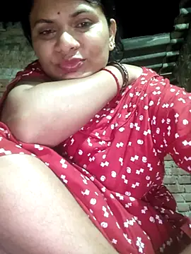 Snapshot of couple_71 chatting on May 2026 06:14:01 PM couple 71 online show from May 2026 06:14:01 PM